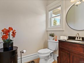 5 Woodcock Lane, Remsenburg NY 11960