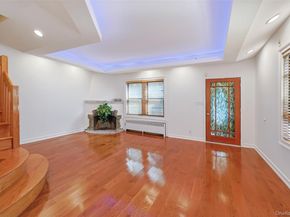 6438 84th St, Middle Village NY 11379