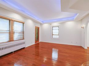 6438 84th St, Middle Village NY 11379