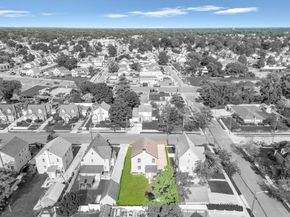 29 Dutchess Street, Freeport NY 11520