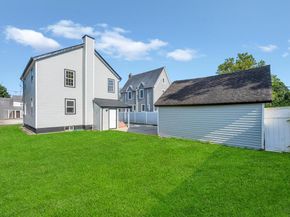 29 Dutchess Street, Freeport NY 11520