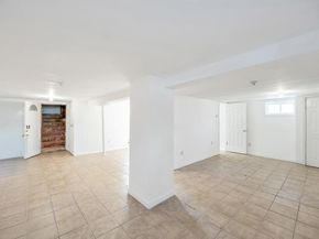29 Dutchess Street, Freeport NY 11520