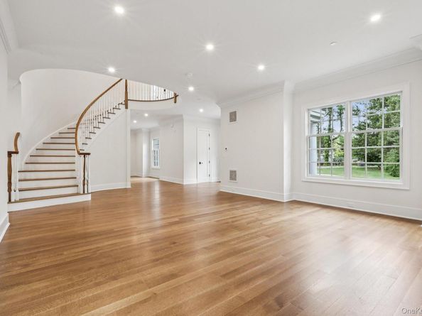 15 High Point Terrace, Scarsdale NY 10583