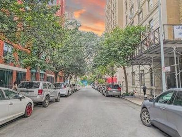 203 W 81st Street 4E, New York (Manhattan) NY 10024