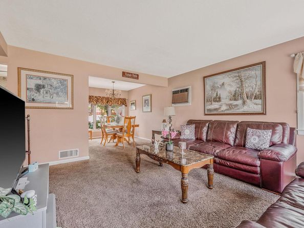601 Bernice Road, Franklin Square NY 11010