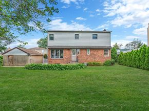 601 Bernice Road, Franklin Square NY 11010