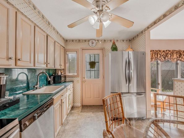 601 Bernice Road, Franklin Square NY 11010