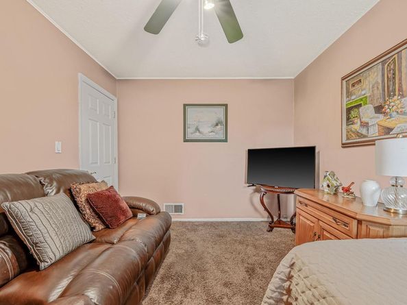 601 Bernice Road, Franklin Square NY 11010