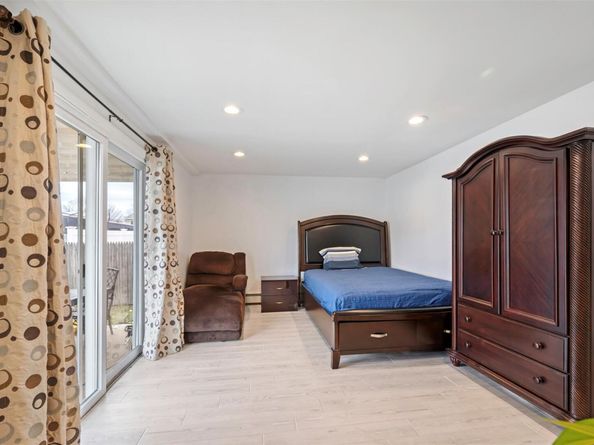 3 Ozone Place, Massapequa NY 11758