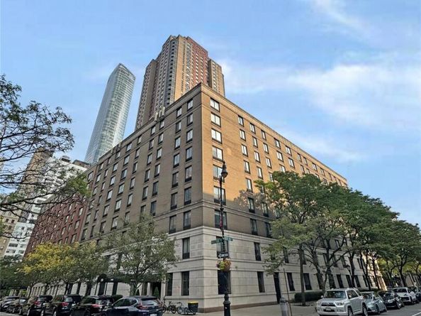 280 Rector Place 1G, New York (Manhattan) NY 10280