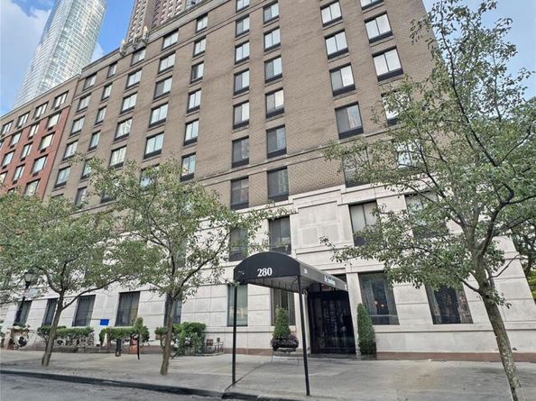 280 Rector Place 1G, New York (Manhattan) NY 10280