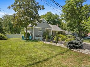 43 Amherst Drive, New Rochelle NY 10804