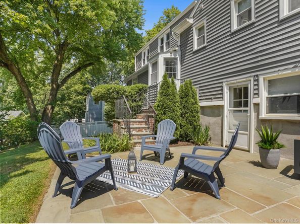 43 Amherst Drive, New Rochelle NY 10804