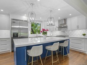 43 Amherst Drive, New Rochelle NY 10804