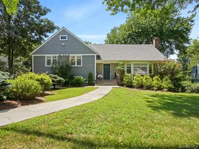 43 Amherst Drive, New Rochelle NY 10804