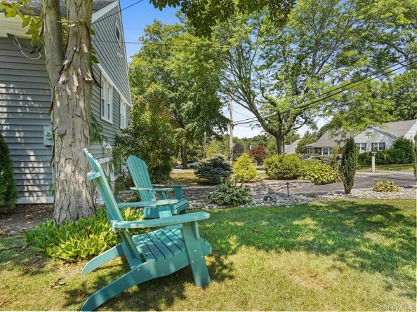 43 Amherst Drive, New Rochelle NY 10804