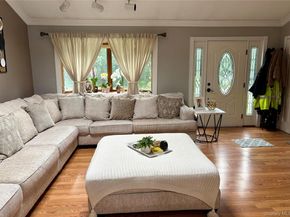 10 Joanna Place, Port Jefferson Station NY 11776