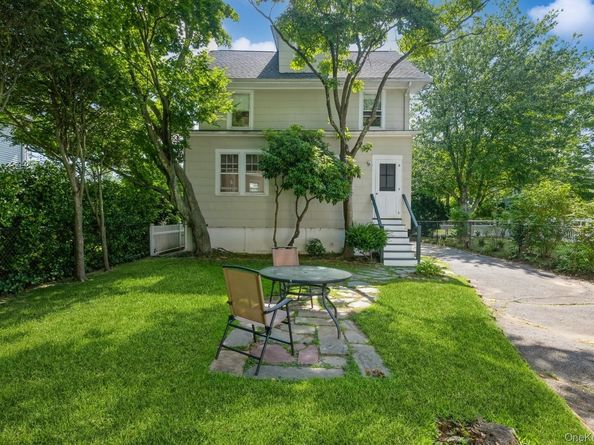 49 High Street, Locust Valley NY 11560
