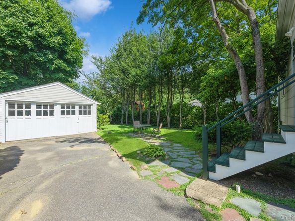 49 High Street, Locust Valley NY 11560