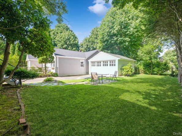 49 High Street, Locust Valley NY 11560