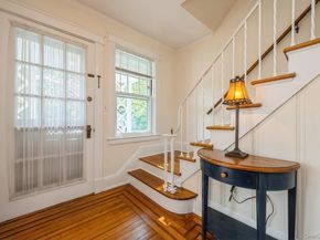 49 High Street, Locust Valley NY 11560