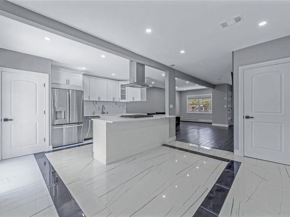 633 Essex Street, Brooklyn NY 11208