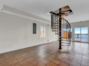 894 Bay 9th Street, West Islip NY 11795