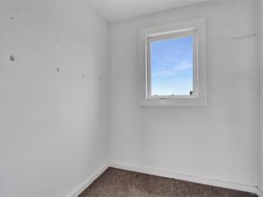 894 Bay 9th Street, West Islip NY 11795