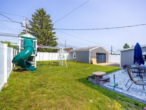 4185 Harriet Road, Bethpage NY 11714
