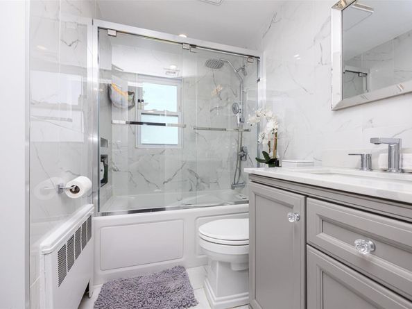 4185 Harriet Road, Bethpage NY 11714