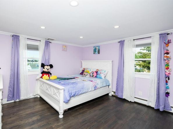 4185 Harriet Road, Bethpage NY 11714