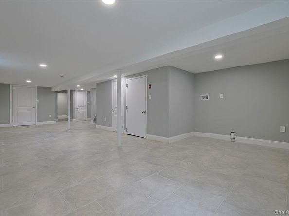 1611 Research Avenue, Bronx NY 10465