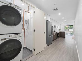 46-40 Vernon Boulevard 2B, Long Island City NY 11101
