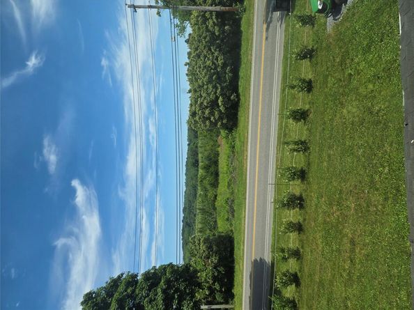 3953 Sound Avenue, Riverhead NY 11901