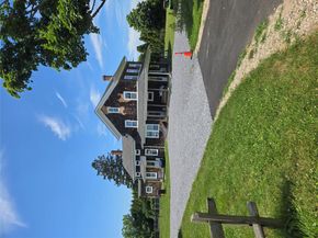 3953 Sound Avenue, Riverhead NY 11901