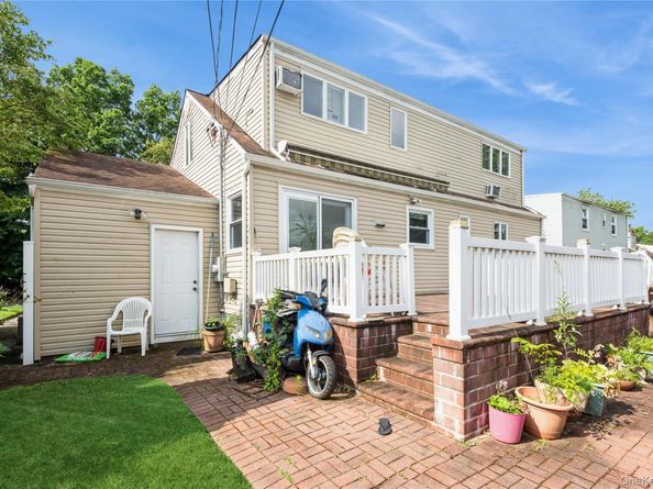 815 Sunshine Avenue, West Hempstead NY 11552