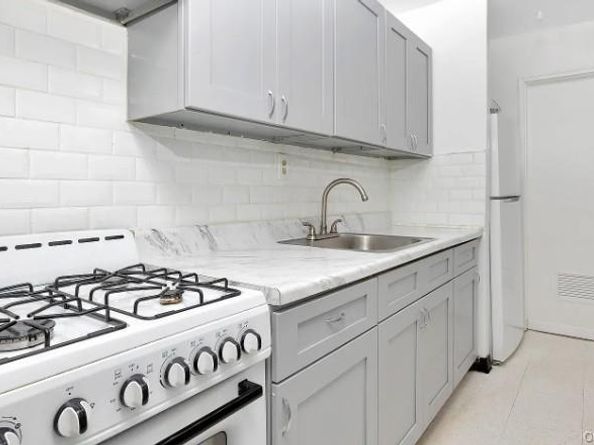 153-25 88th Street 1J, Howard Beach NY 11414