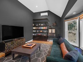 23 Whistler Hill Lane, Elwood NY 11743