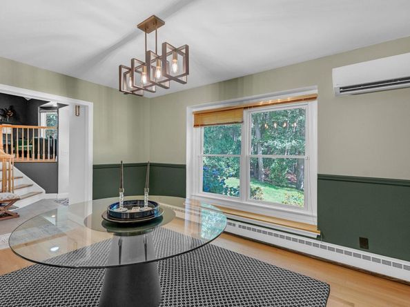 23 Whistler Hill Lane, Elwood NY 11743