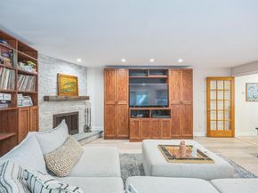 23 Whistler Hill Lane, Elwood NY 11743