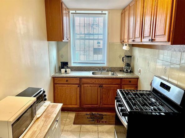 687 E 42nd Street, Brooklyn NY 11203