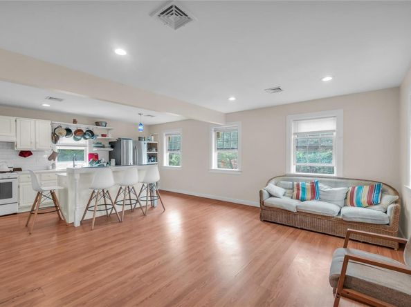 715 Flanders Road, Flanders NY 11901
