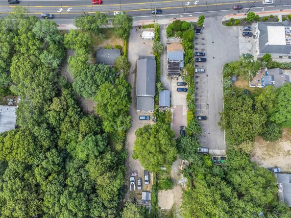 715 Flanders Road, Flanders NY 11901