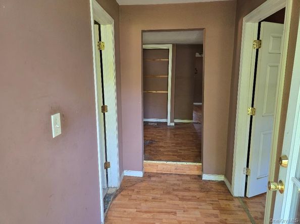 29 Bell Avenue, Aquebogue NY 11931