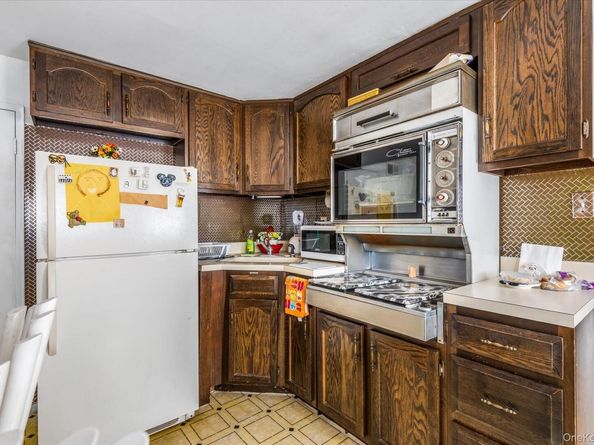 160-46 87th Street, Howard Beach NY 11414