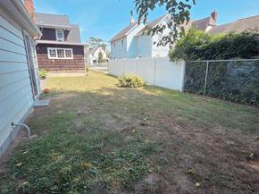 127 Hempstead Avenue, Lynbrook NY 11563
