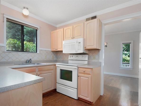 247 Heritage Hills A, Somers NY 10589