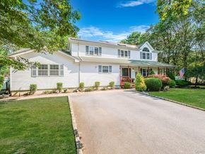 5 Bridal Path, Center Moriches NY 11934