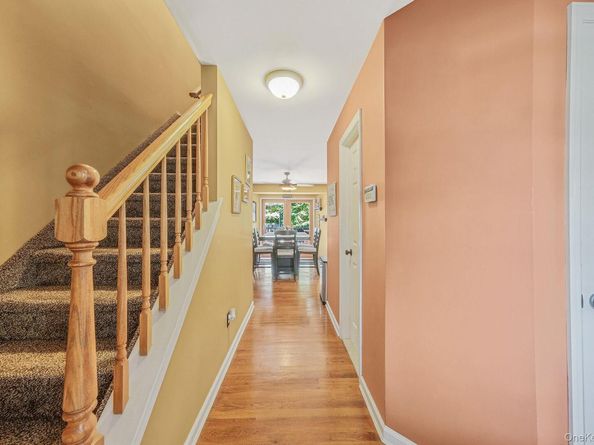 5 Bridal Path, Center Moriches NY 11934