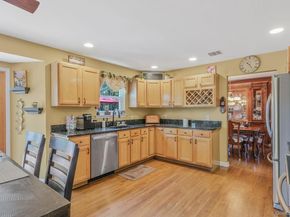 5 Bridal Path, Center Moriches NY 11934